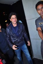 Shahrukh Khan at Dilwale screening in PVR Juhu and PVR Andheri on 17th Dec 2015